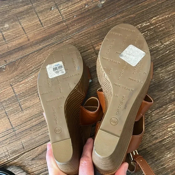 Marc Fisher Leather Platform Wedge Sandals Cognac Brown Women’s Size 9.5 - Picture 9 of 9